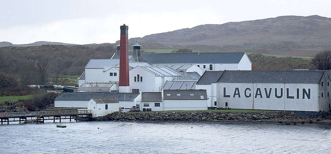A Lagavulin története a kezdetektől a popokult whiskyvé válásig