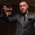 A celeb italok világa Geooge Clooney tequilájától Deadpool ginjéig